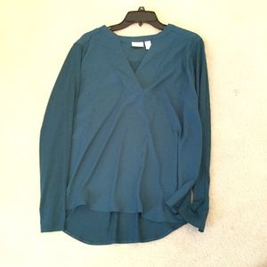 Chico’s Sz 2 (12/14) Teal Top long sleeves